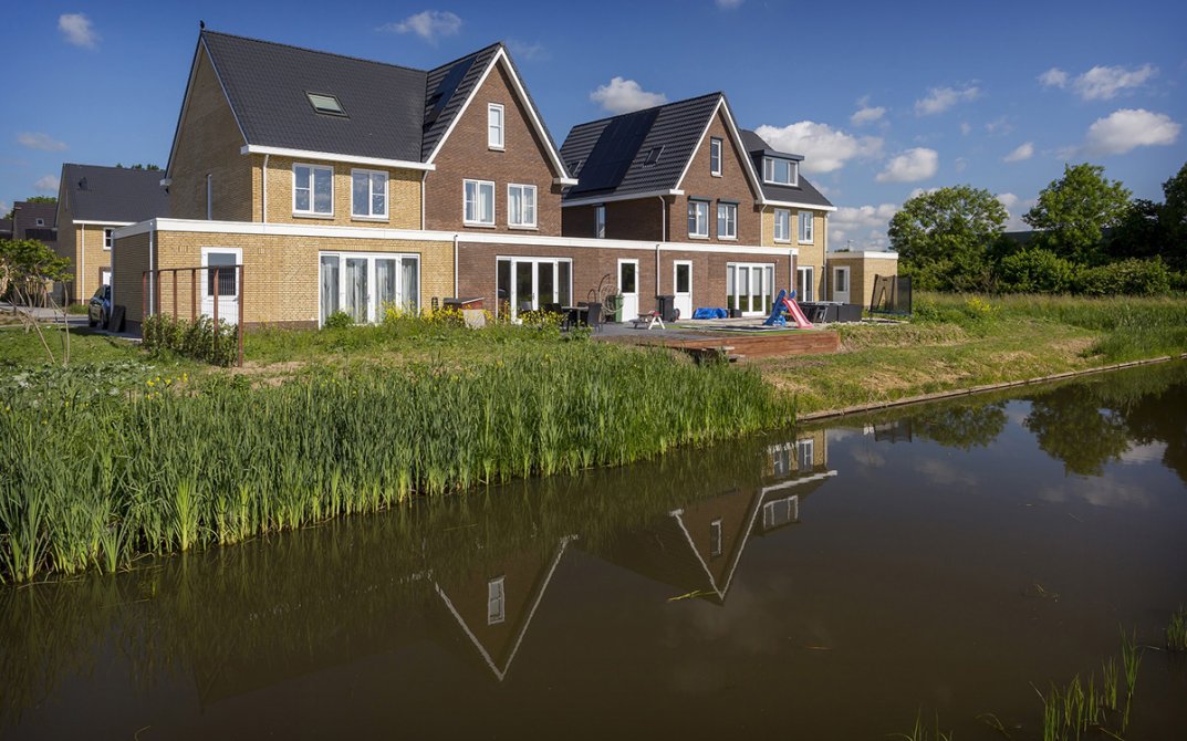 Stout Conceptenhuis HUISmerk Waterlinie Oever